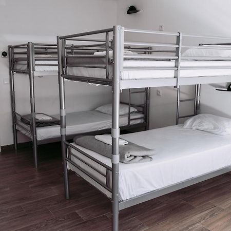 Albergue Middle Point Sardoal Exterior foto