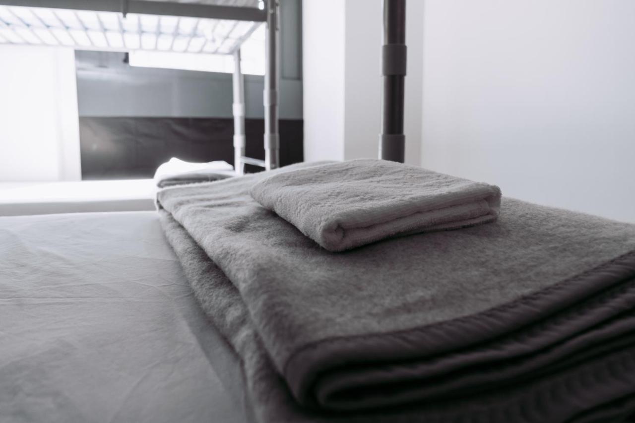 Albergue Middle Point Sardoal Exterior foto