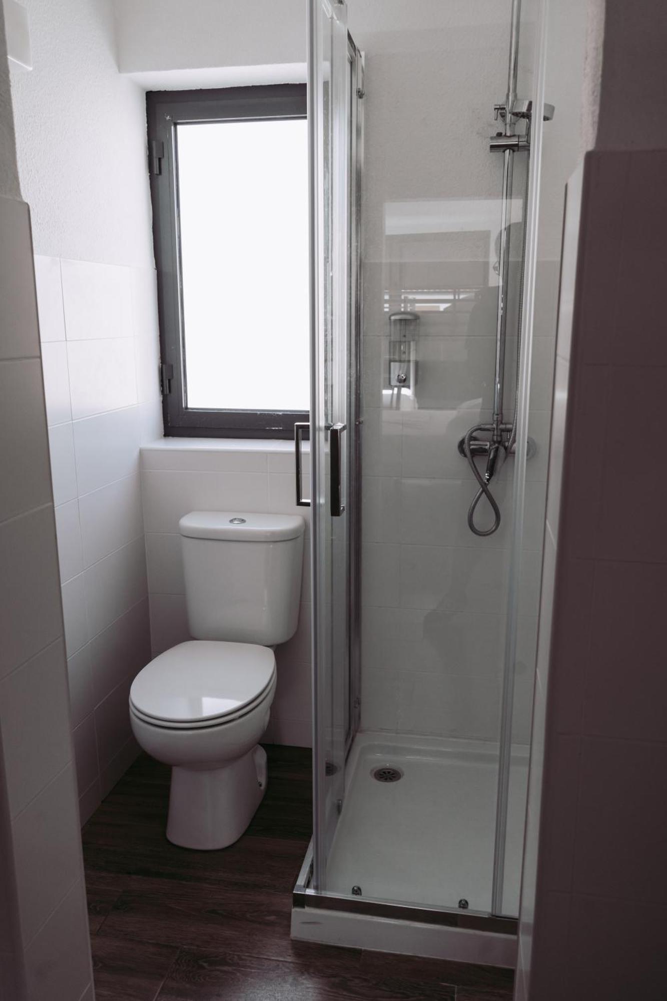 Albergue Middle Point Sardoal Exterior foto